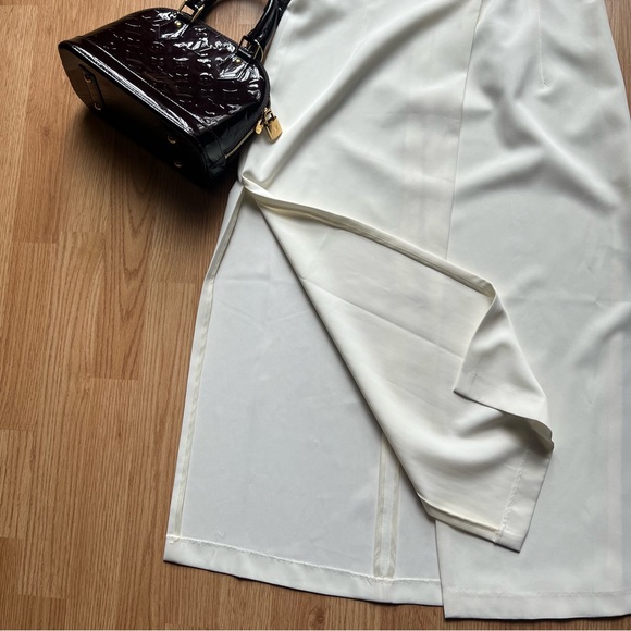 Dynamite white tuxedo wrap tunic/vest with black ribbon waist tie - Picture 4 of 8